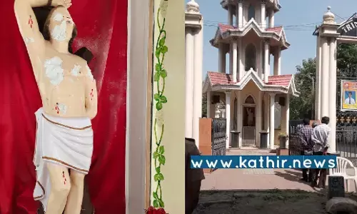 கோவை ஹோலி டிரினிட்டி தேவாலயத்தின் சிலையை சூறையாடிய மர்மநபர்கள் : பைக்கில் வந்த இருவர் குறித்து வெளியான தகவல்!