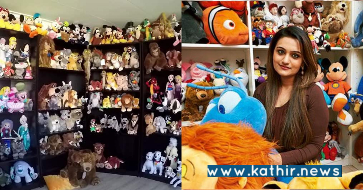 டிஸ்னி பொம்மைகள் சேகரிப்பில் சாதனை படைத்த பெண்: லிம்கா புக் ஆஃப் ரெக்கார்ட்ஸில் இடம்!