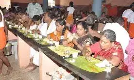 தானத்தில் சிறந்தது அன்னதானம் என்பது ஏன்? அதை செய்வதால் நிகழும் அதிசயம்