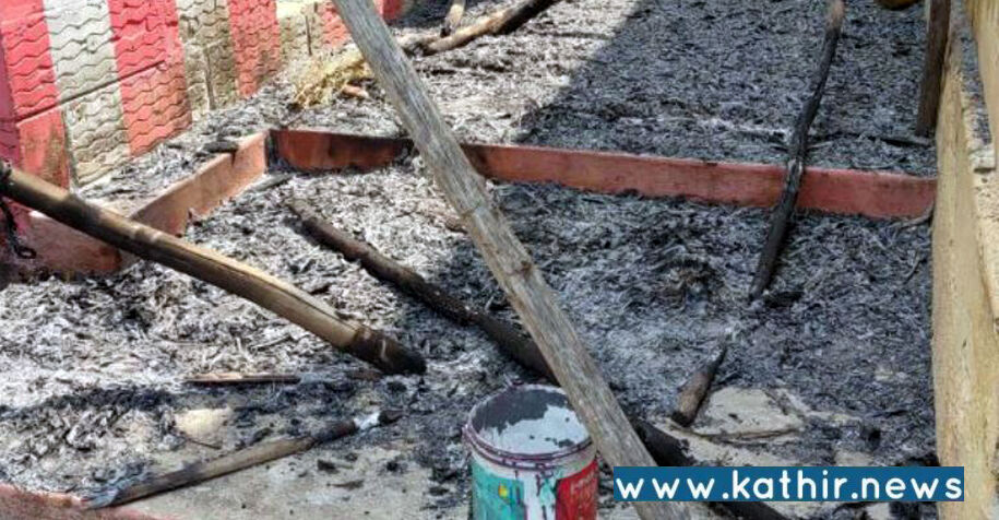 ராஜபாளையத்தில் முருகன் கோயில் கூரைக்கு தீ வைப்பு!