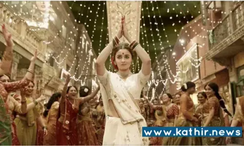 சர்ச்சைக்குரிய அலியாபட் படம் - தடை கேட்டு வழக்கு