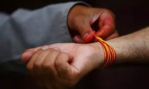 நம் மரபில் கைகளில் கயிறு அணிவது புனிதமாக கருதப்படுவது ஏன்?ஆச்சர்ய காரணம்