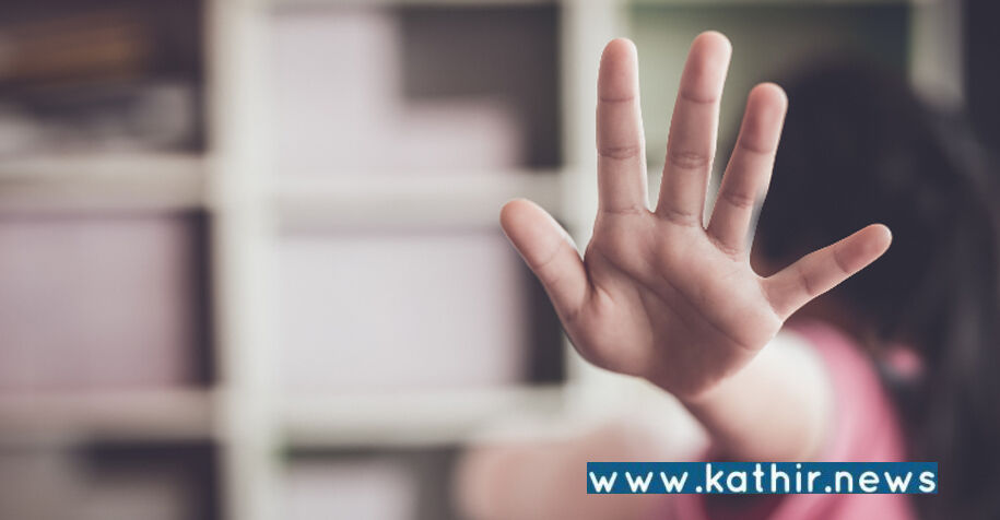 பள்ளி சென்ற மாணவிக்கு பாலியல் தொல்லை: வேன் டிரைவர் அதிரடி கைது!