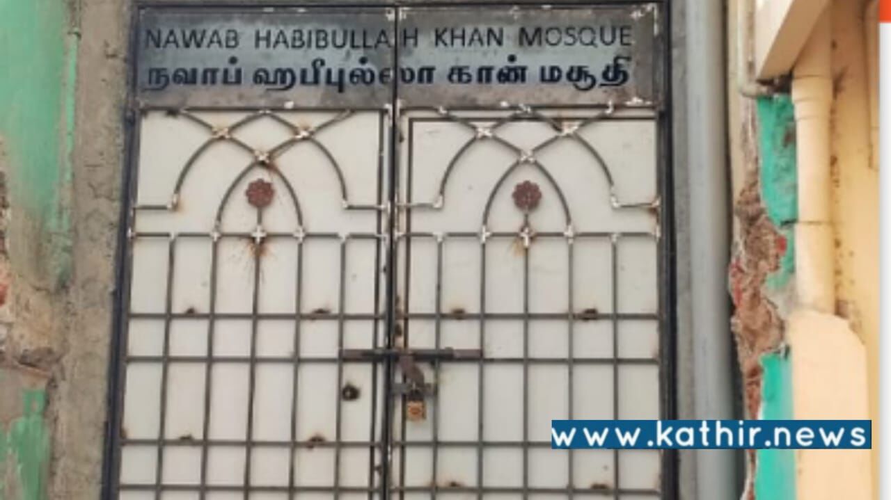 வேலூர்: ஜூஸ் கடையை மசூதியாக மாற்ற முயற்சி!