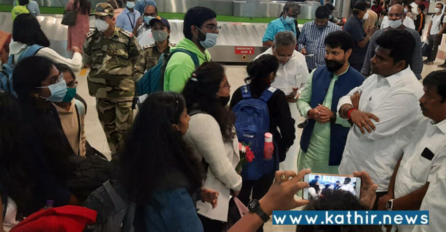 அனைவரையும் மீட்கும் வரை நமது பிரதமர் ஓயமாட்டார்!