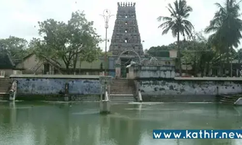 காரைக்காலில் அதிர்ச்சி: பார்வதீஸ்வரர் கோயிலில் அம்மன் சிலை சேதம்!