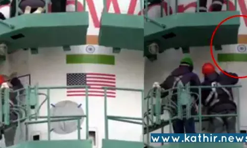 இந்திய கொடியுடன் பறந்த ரஷ்ய ராக்கெட்: மற்ற நாட்டு கொடிகளை நீக்க உத்தரவிட்ட புடின்!