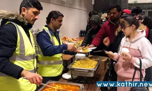 உக்ரைன் இந்திய மாணவர்களுக்கு உதவி கரம் நீட்டிய ஹிந்து அமைப்பு