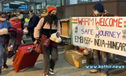 போர் நடந்து 10 நாட்களுக்கு பிறகு மீட்பு விமானத்தை அனுப்பும் சீனா - இதுவரை ஆயிரக்கணக்கான குடிமக்களை மீட்டு உலகிற்கே முன்மாதிரியான இந்தியா!