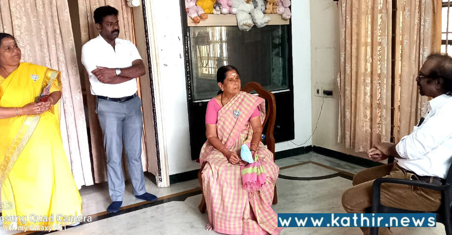 உக்ரைனில் உள்ள மாணவியின் பெற்றோருக்கு நம்பிக்கை அளித்த பா.ஜ.க. எம்.எல்.ஏ., சரஸ்வதி!