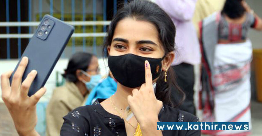 அங்கீகரிக்கப்படாத 111 அரசியல் கட்சிகள் - அட்ரஸ் இல்லை, ஒரு கணக்கு வழக்கு விவரங்கள் கூட சமர்பிக்கப்படவில்லையாம்!