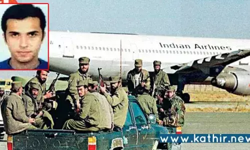 இந்திய விமானத்தை கடத்திய பாகிஸ்தான் பயங்கரவாதி சுட்டுக்கொலை!