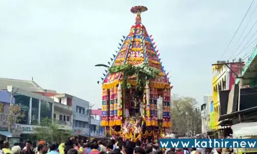 ஆற்காடு கங்காதர ஈஸ்வரர் கோயிலில் பங்குனி பிரம்மோற்சவ தேரோட்டம்!
