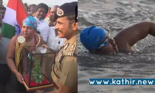 இலங்கை to தனுஷ்கோடி: 13 மணி நேரத்தில் நீந்தி சாதனை படைத்த ஆட்டிசம் பாதிக்கப்பட்ட சிறுமி!