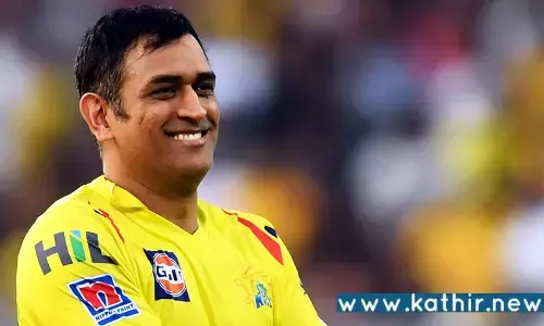 சி.எஸ்.கே. அணியின் கேப்டன் பதவியில் இருந்து டோனி விலகல்!