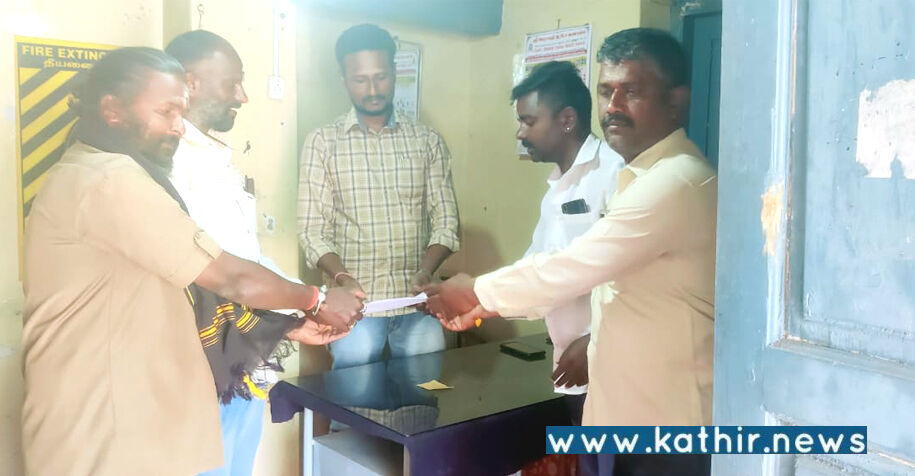 கோயில் நிலத்தில் மல்டி லெவல் பார்க்கிங் கட்டுவதை தடுக்க புகார்!