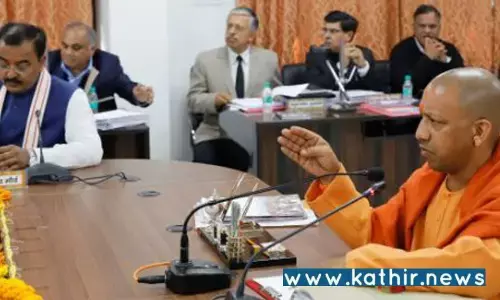 ஓட்டல்களில் தங்கக்கூடாது! உறவினர்களை உதவியாளராக நியமிக்கக்கூடாது: அமைச்சர்களுக்கு செக் வைத்த முதலமைச்சர் யோகி ஆதித்யநாத்!