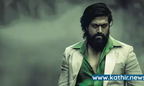 ஒரே நாளில் 150 கோடி வசூலித்த கே.ஜி.எப் 2- வசூல் மன்னனாக ராக்கி பாய்