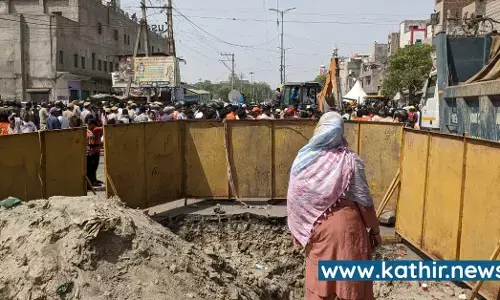 ஜஹாங்கீர்புரிங்கு செல்ல முயன்ற காங்கிரஸ் கட்சியினர் - தடுத்த காவல்துறையினர் என்ன நடந்தது?