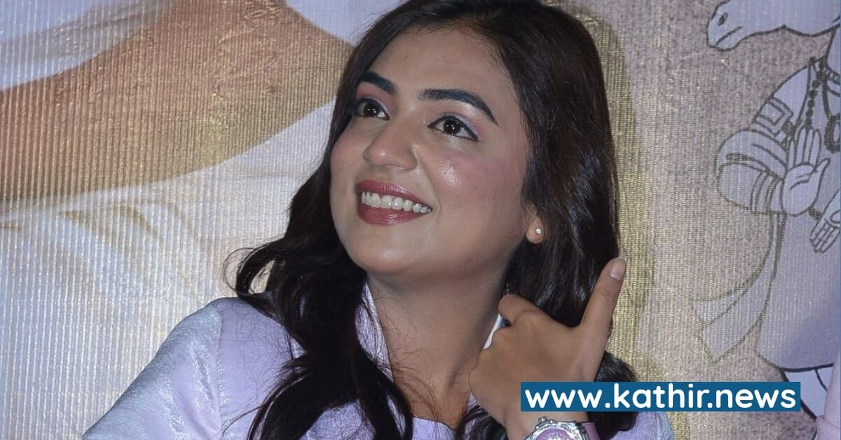 'இஸ்லாமிய பெண்ணாக நீங்கள் இப்படி நடிக்கலாமா?' - நஸ்ரியாவிடம் கேட்கப்பட்ட வில்லங்கமான கேள்வி