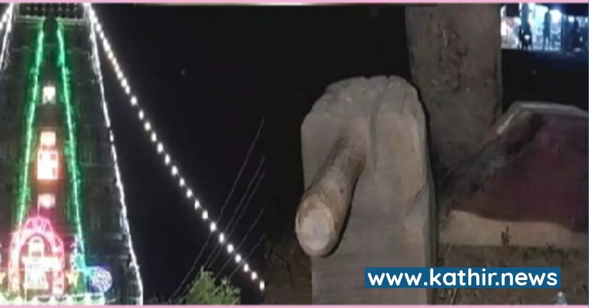 நாகை அருகே கோவில் தேர் சக்கரத்தில் சிக்கி உயிரிழந்த தொழிலாளி - நெஞ்சை உலுக்கும் அசம்பாவிதம் நாகை அருகே கோவில் தேர் சக்கரத்தில் சிக்கி உயிரிழந்த தொழிலாளி - நெஞ்சை உலுக்கும் அசம்பாவிதம்