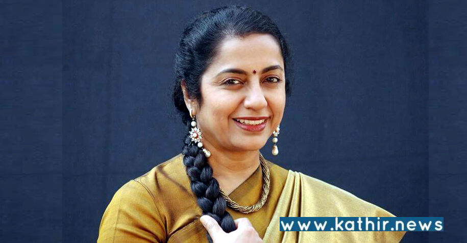 'இந்தி நல்ல மொழி, நாம் கற்றுக்கொள்ள வேண்டும்' - நடிகை சுஹாசினி!