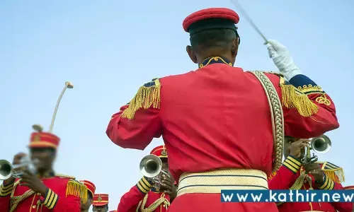 புதுவை சட்டசபை காவலரை தாக்கி கொலை மிரட்டல்!