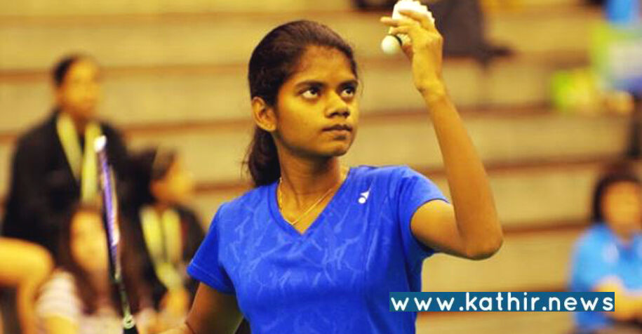 பாரா ஒலிம்பிக்கில் 2 தங்கம் வென்ற தமிழக மாணவி!