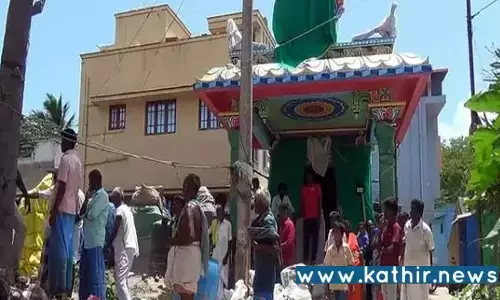 தருமபுரி: ஆக்கிரமிப்பு செய்த கோயில் நிலத்தை மீட்க அதிகாரிகள் தயக்கம்!