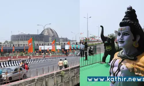 பிரதமர் மோடி வருகையை முன்னிட்டு காவி நகரமான சென்னை - திரும்பிய இடமெல்லாம் தாமரை