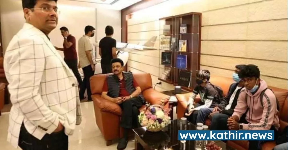 முதல்வர் குடும்பம் துபாய்க்கு அரசு செலவில் சென்றதா? RTI மூலம் கிடைத்த தகவல் என்ன? முதல்வர் குடும்பம் துபாய்க்கு அரசு செலவில் சென்றதா? RTI மூலம் கிடைத்த தகவல் என்ன?