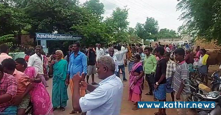 திருவண்ணாமலை: அரசுப்பள்ளியில் மதிய உணவு சாப்பிட்ட 43 மாணவ, மாணவிகள் மயக்கம்!