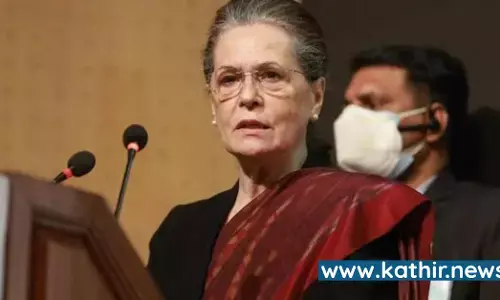 பாலியல் புகாரில் சிக்கிய சோனியாகாந்தியின் தனிச்செயலர் வயது என்ன தெரியுமா? - தெரிஞ்சா ஷாக் ஆகிடுவீங்க பாலியல் புகாரில் சிக்கிய சோனியாகாந்தியின் தனிச்செயலர் வயது என்ன தெரியுமா? - தெரிஞ்சா ஷாக் ஆகிடுவீங்க