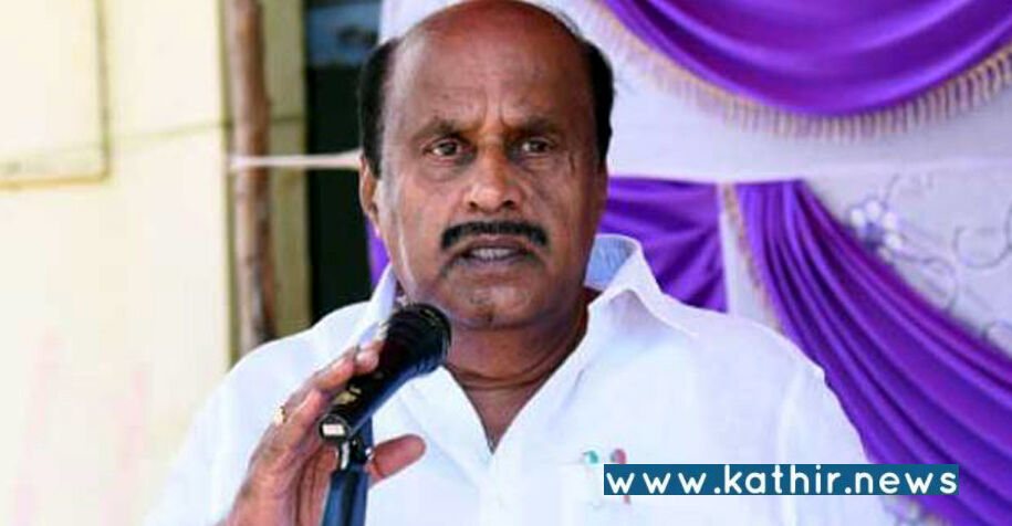 அழகான பெண்களுக்கு அதிக சம்பளம்: தி.மு.க. எம்.எல்.ஏ.வின் ஆணவப் பேச்சு!