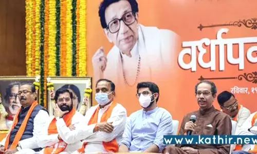 அடுத்தபடியாக தாக்கரே குடும்பத்திடமிருந்து சிவசேனா கட்சியும் பறிபோகிறதா? - பா.ஜ.க மாஸ்டர் பிளான்!