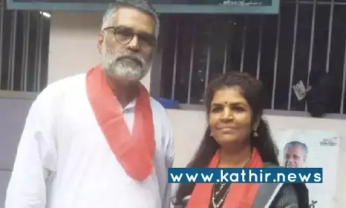 சபரிமலை கோவிலுக்குள் நுழைந்த கனகதுர்கா மாவோயிஸ்ட் சிவன்குட்டியுடன் மறுமணம்! திட்டமிட்டே நடக்கும் சதி! சபரிமலை கோவிலுக்குள் நுழைந்த கனகதுர்கா மாவோயிஸ்ட் சிவன்குட்டியுடன் மறுமணம்! திட்டமிட்டே நடக்கும் சதி!