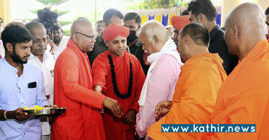 மடாதிபதிகளுடன் ஆர்.எஸ்.எஸ் தலைவர் மோகன் பாகவத் ஆலோசனை - பின்னணி என்ன?