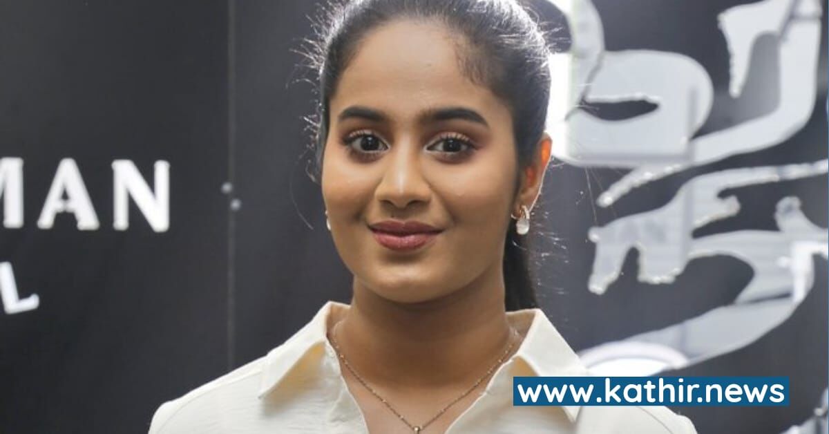 நிர்வாண கட்சி ஏன்? - பிரிகிடா விளக்கம்