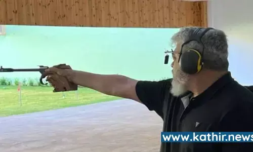 திருச்சியில் அஜித் வென்று குவித்த பதக்கங்கள்