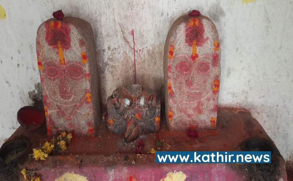 முனீஸ்வரன் கோயிலில் சாமி சிலைகள் உடைப்பு - சூலாயுதங்களை பிடுங்கி எறிந்து அட்டூழியம்!