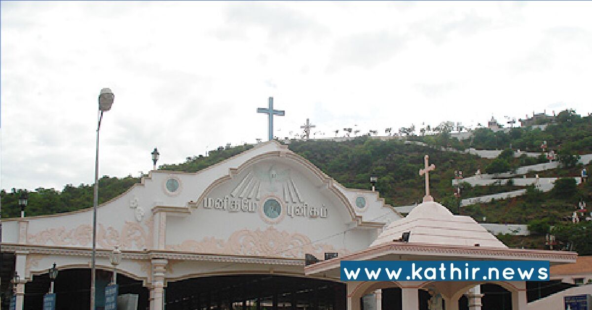 அச்சிறுப்பாக்கம் மலை குன்றை ஆக்கிரமித்து சர்ச்கள் - உடனடியாக அங்கிருந்து காலி செய்ய மாவட்ட நிர்வாகம் நோட்டீஸ்!