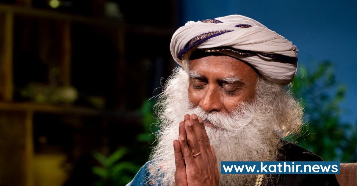 உங்கள் அர்ப்பணிப்பிற்கு தலைவணங்குகிறோம் - கோவை பெண் காவலரை பாராட்டி சத்குரு ட்வீட்