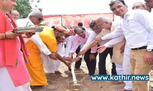 பசு சாணத்தைக் கொண்டு தயாரிக்கப்படும் உயிரி வாயு ஆலை! இவ்வளளோ நன்மைகள் இருக்கிறதா? பசு சாணத்தைக் கொண்டு தயாரிக்கப்படும் உயிரி வாயு ஆலை! இவ்வளளோ நன்மைகள் இருக்கிறதா?