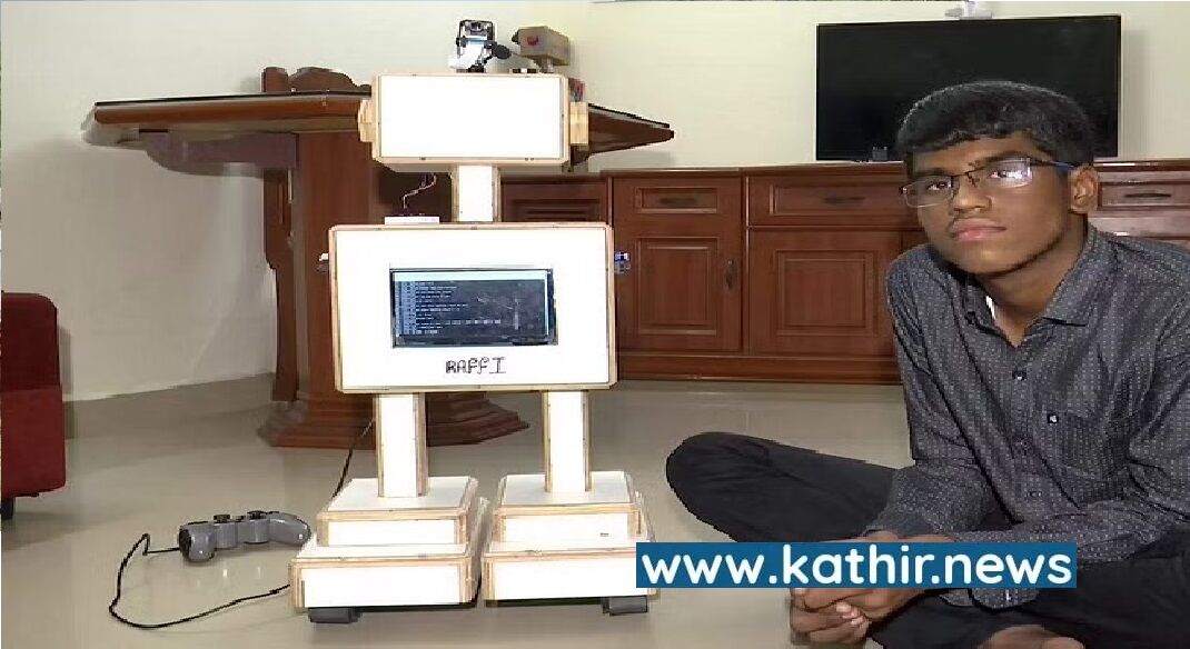 உணர்வுகளை வெளிப்படுத்தும் ரோபோ - சென்னை மாணவன் அபாரம்!