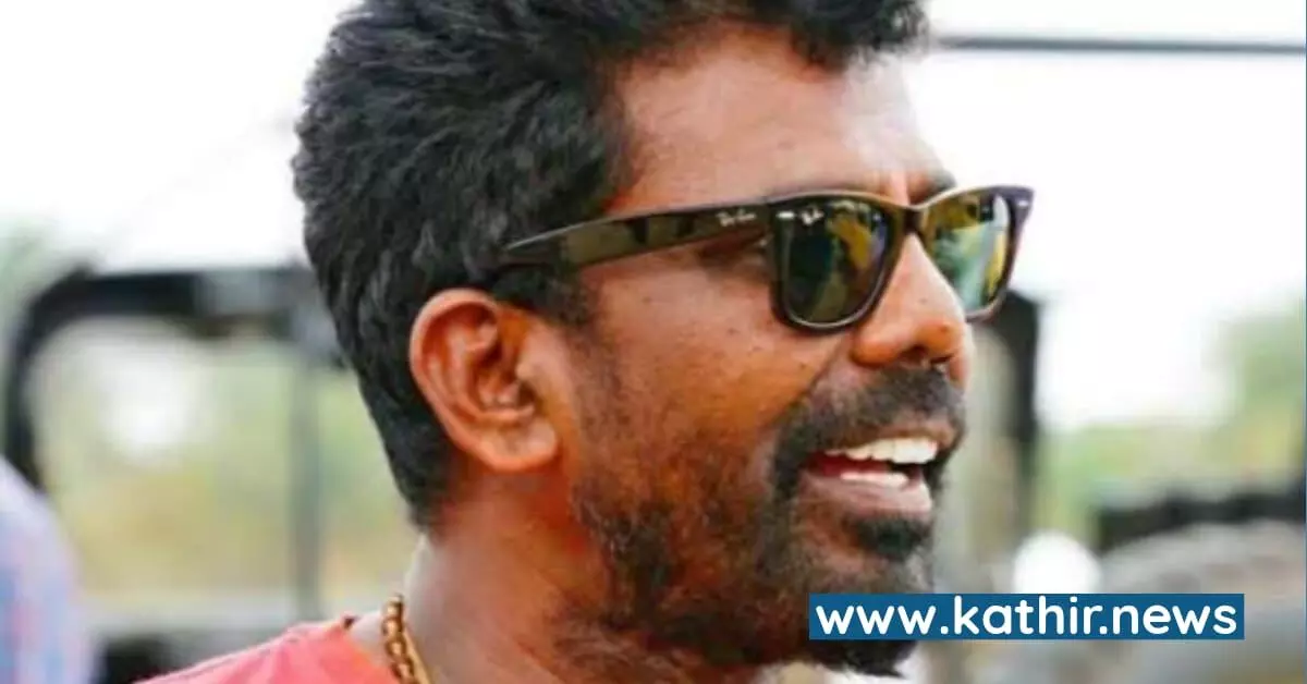 ஈ.வே.ரா சிலையில் உள்ள வாசகம் தான் தண்டிக்கப்படவேண்டிய வாசகம் - ஜாமீன் மனுவில் கனல் கண்ணன் சரமாரி கேள்வி ஈ.வே.ரா சிலையில் உள்ள வாசகம் தான் தண்டிக்கப்படவேண்டிய வாசகம் - ஜாமீன் மனுவில் கனல் கண்ணன் சரமாரி கேள்வி