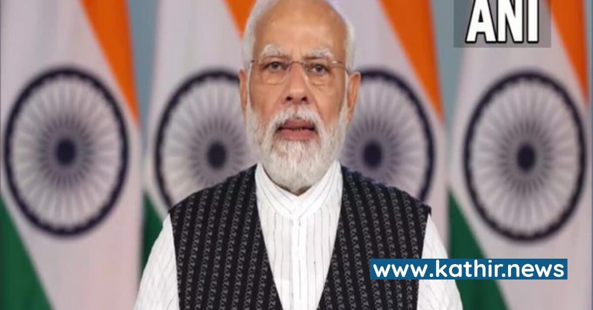 வளர்ச்சி திட்டங்களை தடுக்க 'நகர்ப்புற நக்சல்கள்'சதி - பிரதமர் மோடி