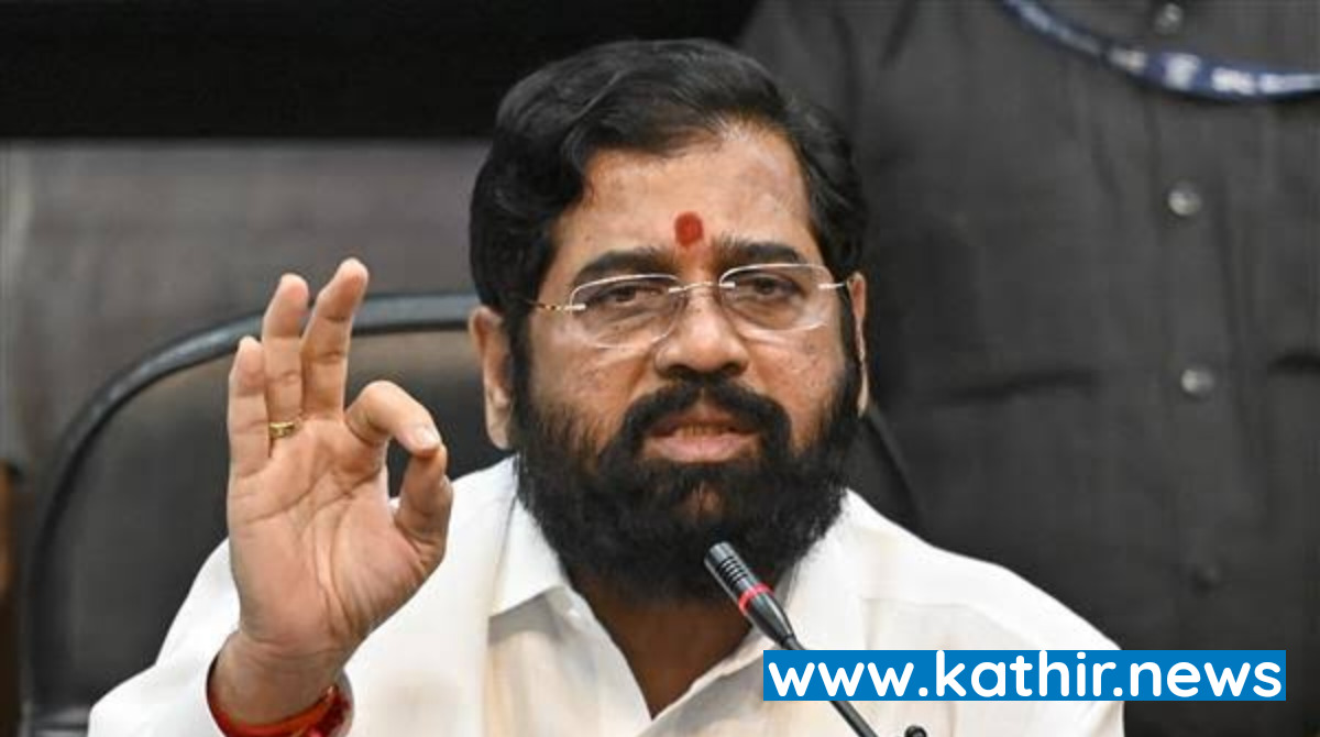 இனி 'ஹலோ' கிடையாது, 'வந்தே மாதரம்' மட்டுமே - மராட்டிய அரசு அதிரடி