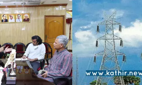 புதுச்சேரியில் மின்சாரத்துறை  ஊழியர்கள் போராட்டம் வாபஸ் - அடுத்து என்ன?