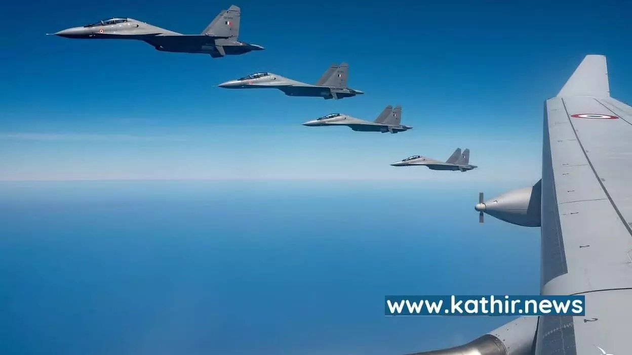 விமானப்படையில் ஆயுத அமைப்புக் கிளை - அரசுக்கு ரூ.3,400 கோடி வரை மிச்சமாகும்! விமானப்படையில் ஆயுத அமைப்புக் கிளை - அரசுக்கு ரூ.3,400 கோடி வரை மிச்சமாகும்!