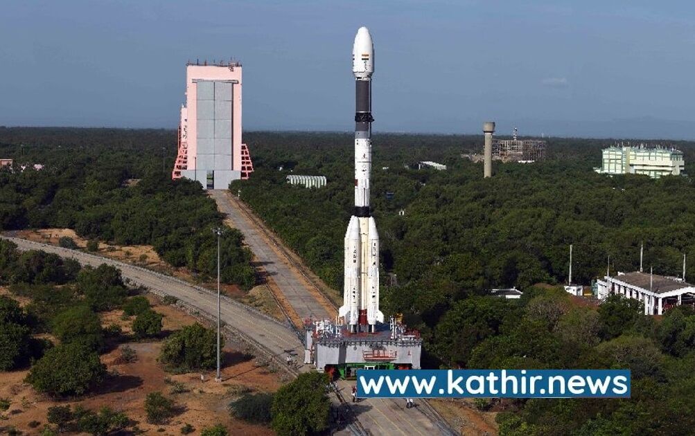 இந்திய ஸ்டார்ட் அப் கம்பெனிகள் விரைவில் செயற்கைக் கோள்களை குழுவாக விண்ணில் அனுப்ப திட்டம்!